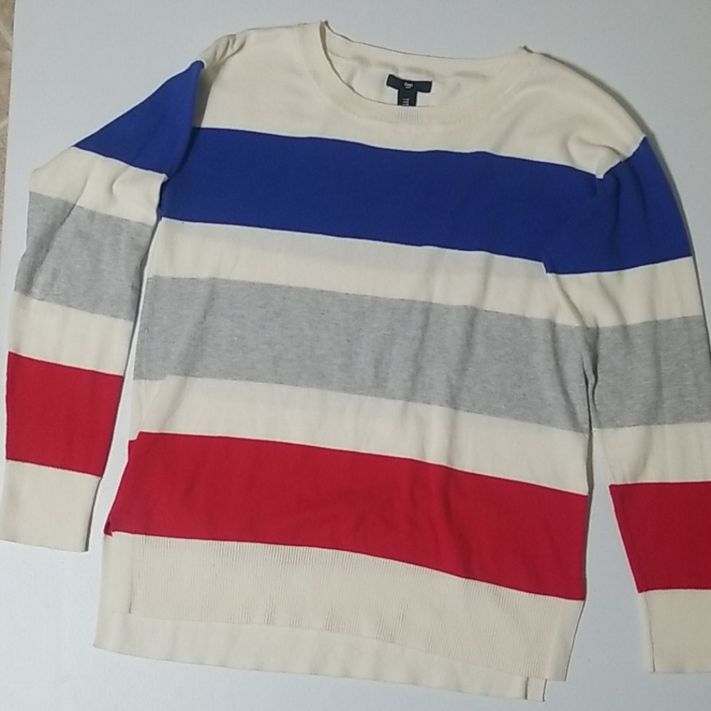 Gap Sweater